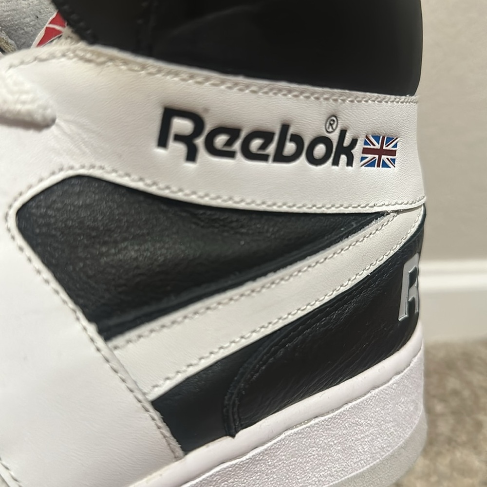 Reebok BB 5600 Archive - Black and White High-Top Sneakers